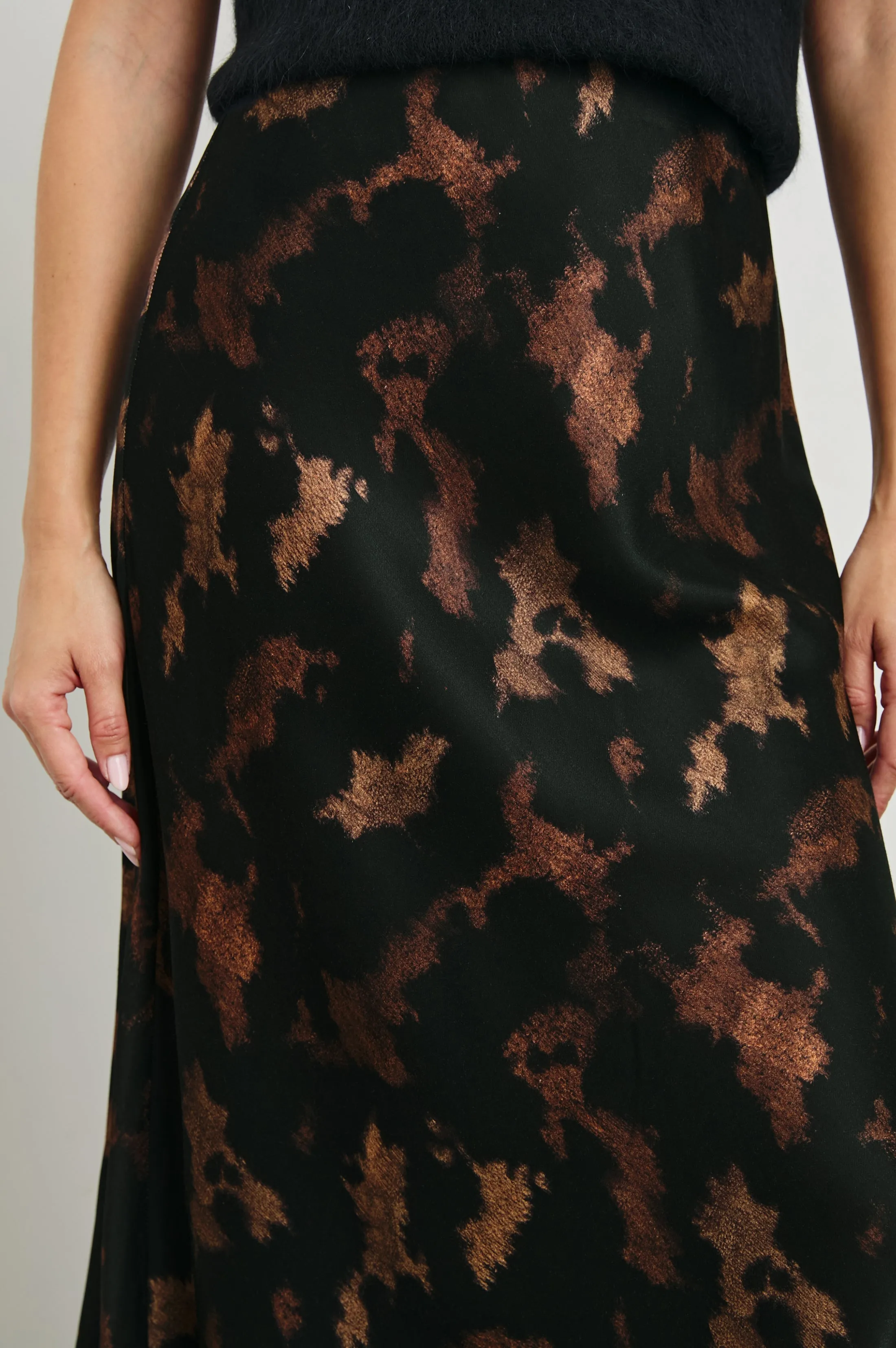 ANYA SKIRT - DIFFUSED SANDSTONE Rails