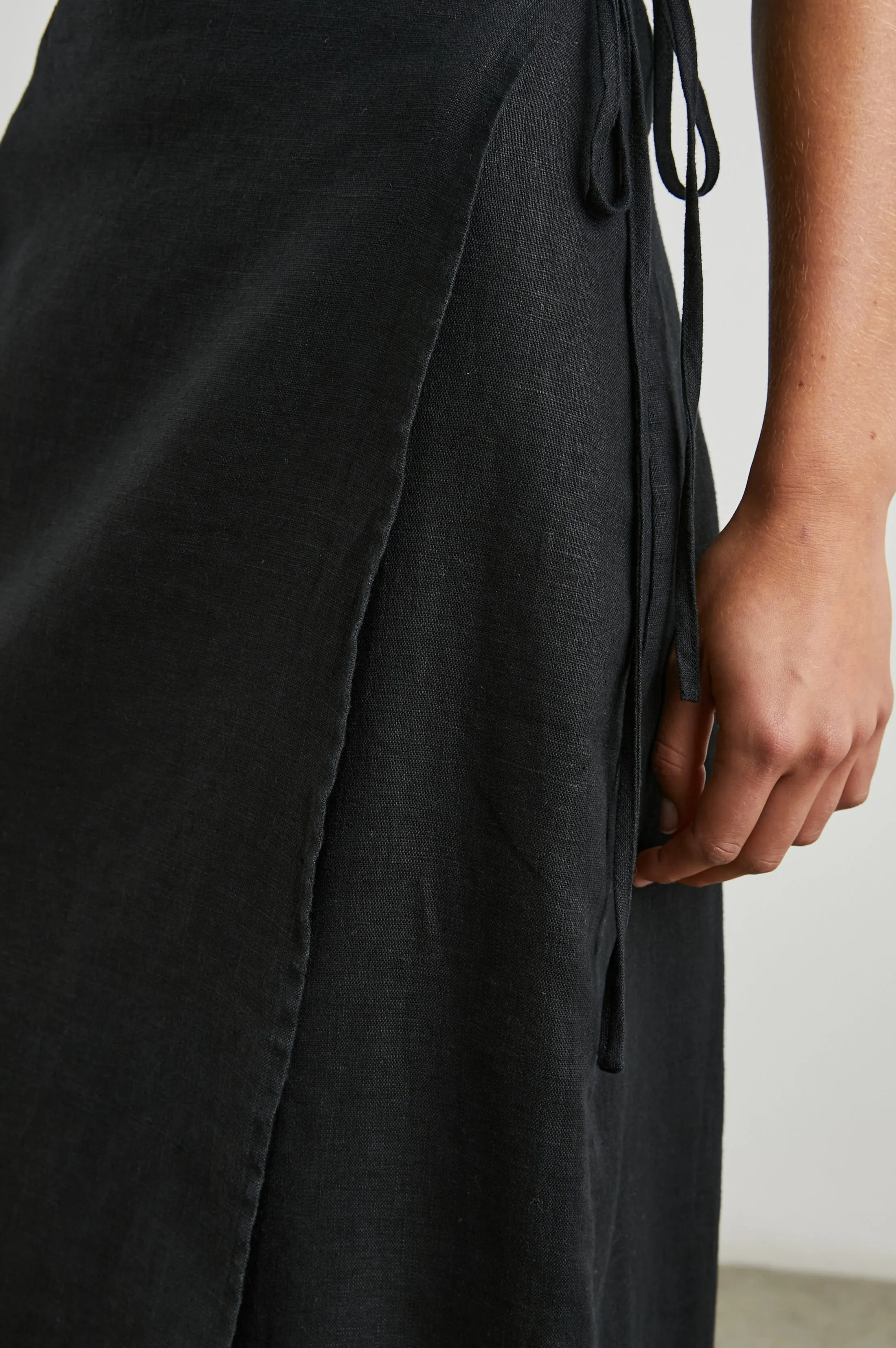 CARLY SKIRT - BLACK Rails
