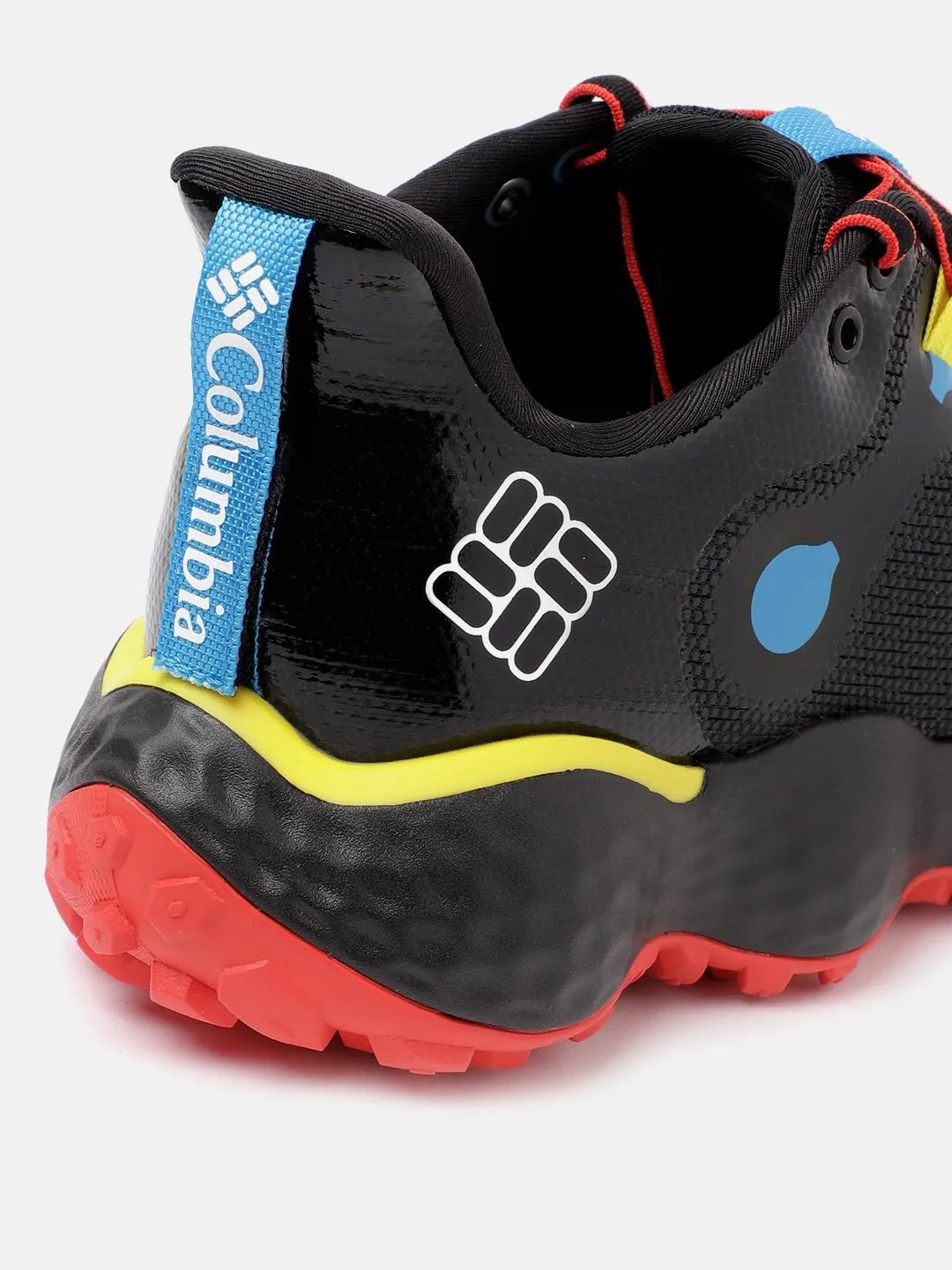 Columbia Men Black ESCAPE THRIVE ULTRA