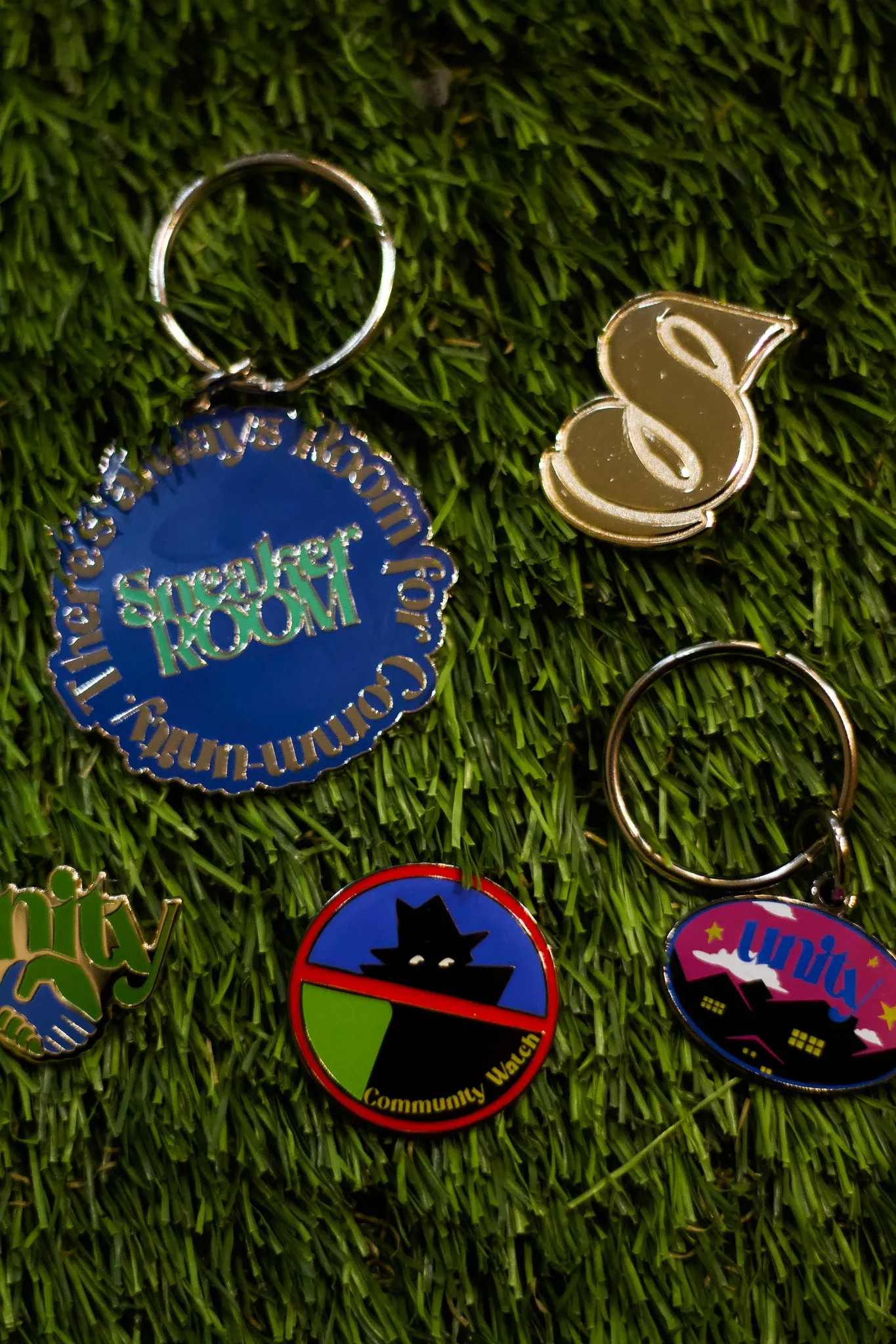 COMMUNITY WATCH PIN
