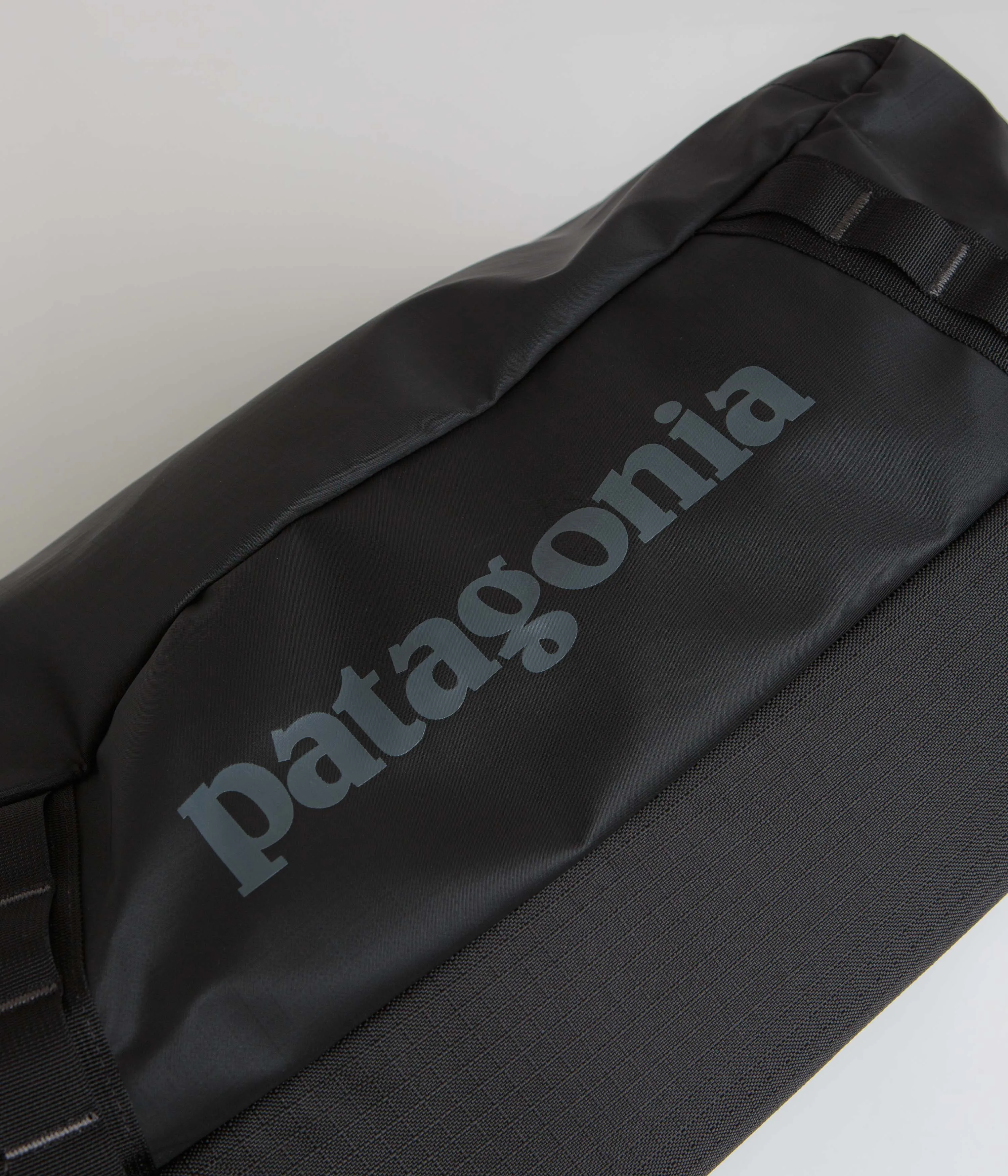 Patagonia Black Hole Wheeled Duffel Bag 40L - Black