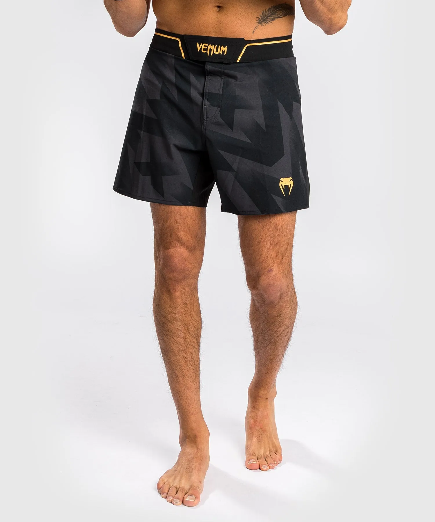 Venum Razor Fightshorts - Black/Gold